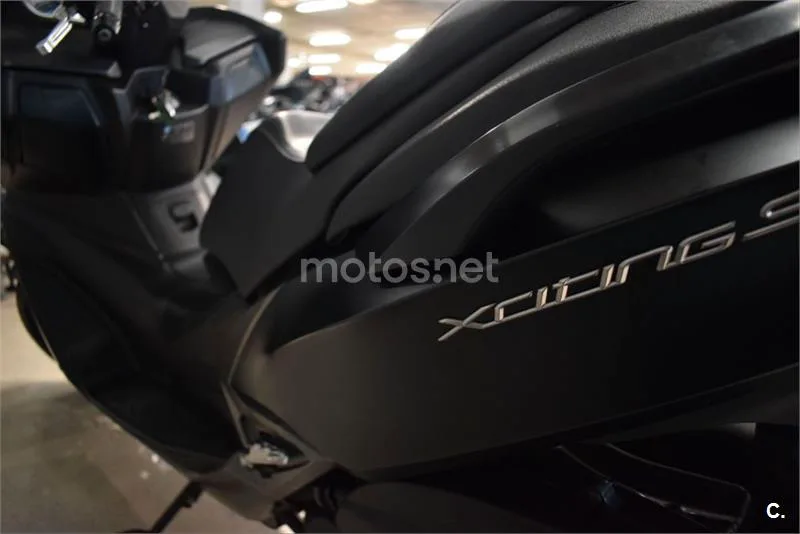 Kymco Xciting S 400 – Vista 4