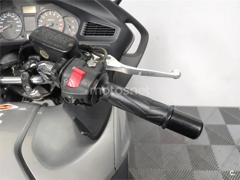 Honda NT 700 Deauville – Vista 12