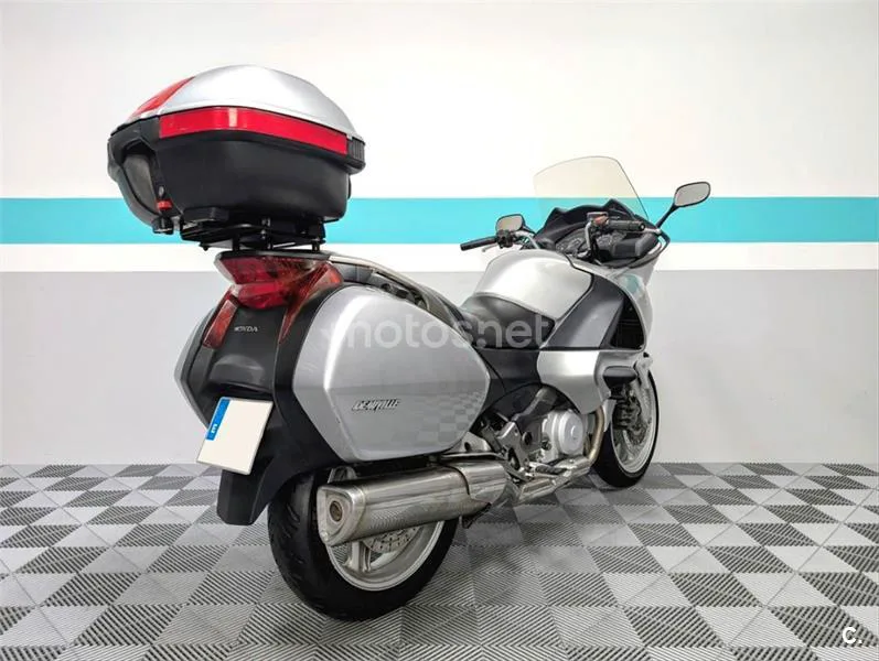 Honda NT 700 Deauville – Vista 7