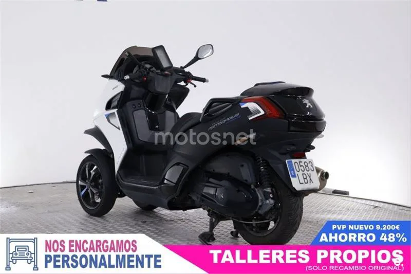 Peugeot Metropolis 400 – Vista 8