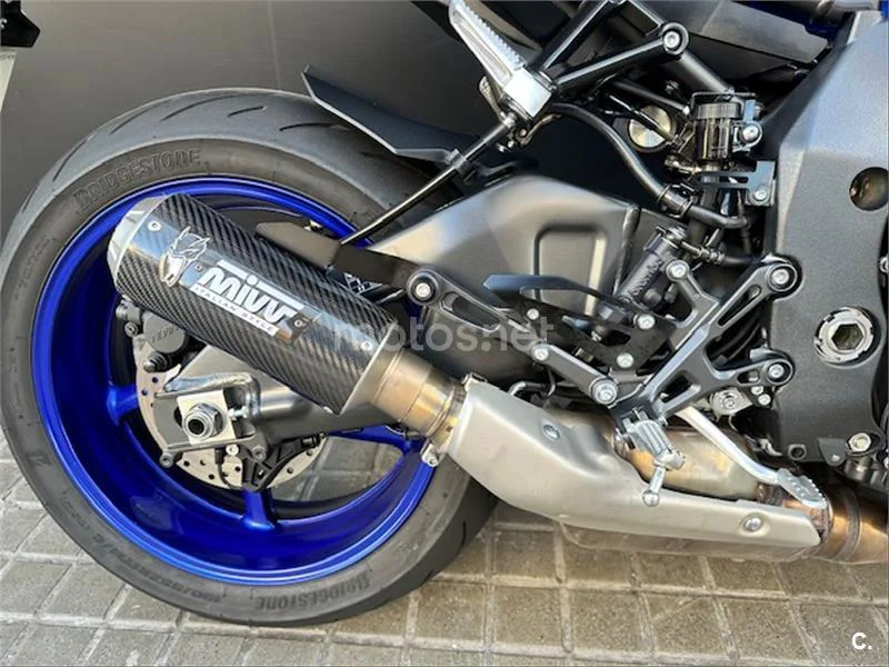 Yamaha MT-10 – Vista 5