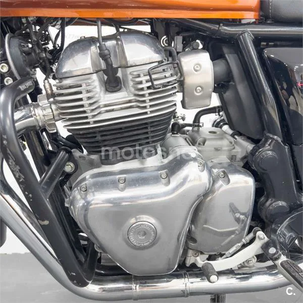 Royal Enfield Interceptor 650 – Vista 24