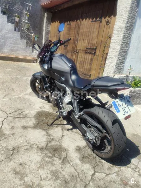 Yamaha MT-07 – Vista 4