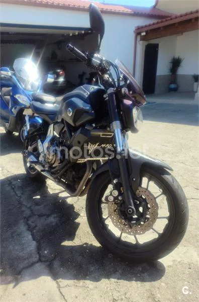 Yamaha MT-07 – Vista 6