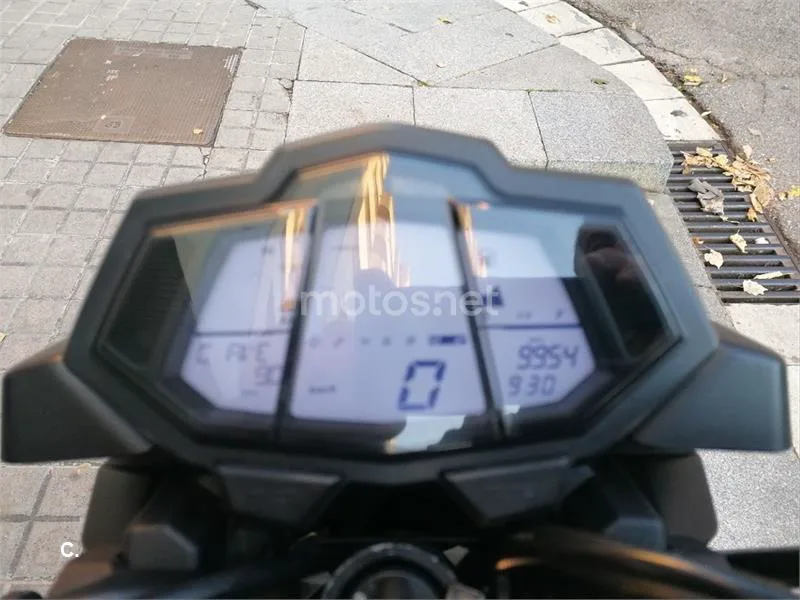 Yamaha MT-125 – Vista 5