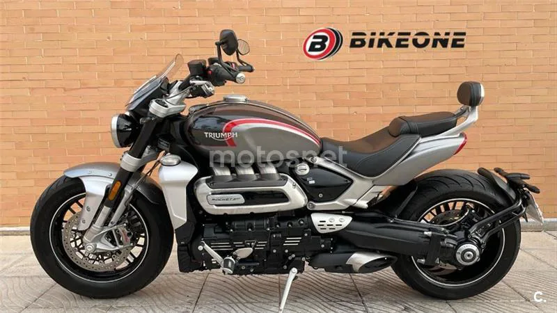 Triumph Rocket 3 – Vista 4