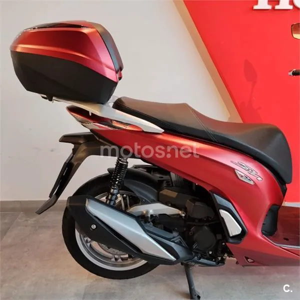 Honda SH 350i – Vista 12