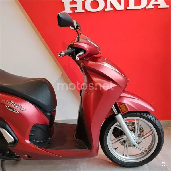 Honda SH 350i – Vista 9