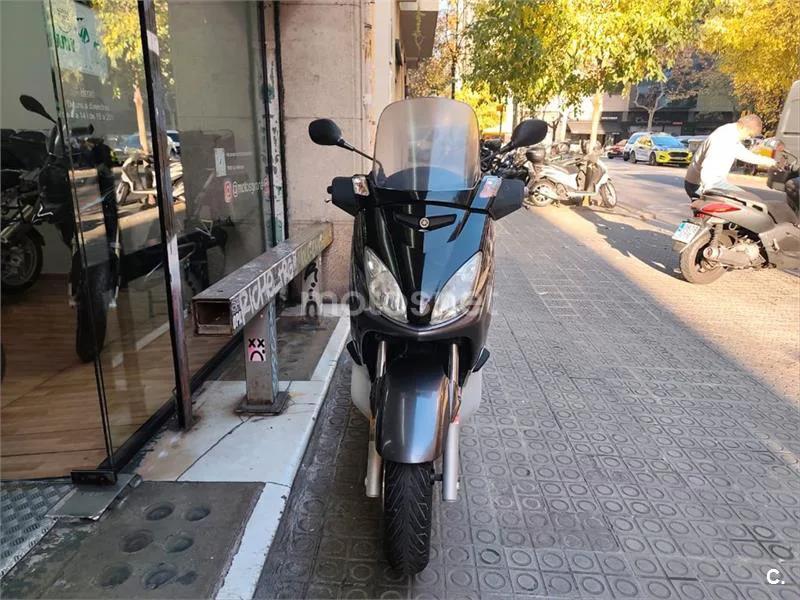 Yamaha XMAX 250 – Vista 5