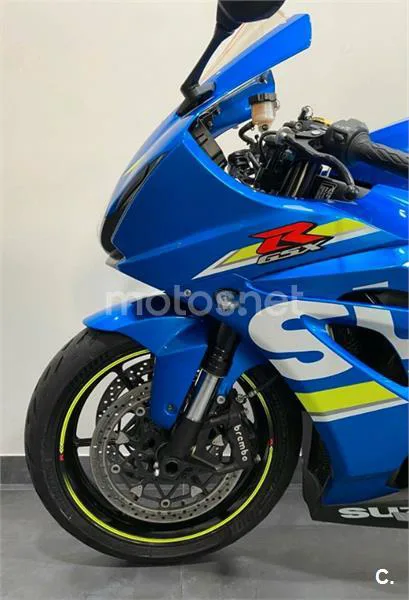 Suzuki GSX-R1000 – Vista 5