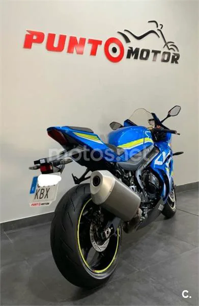 Suzuki GSX-R1000 – Vista 8