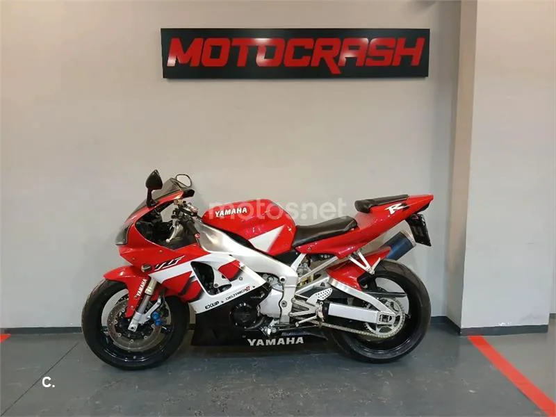 Yamaha R1 – Vista 4