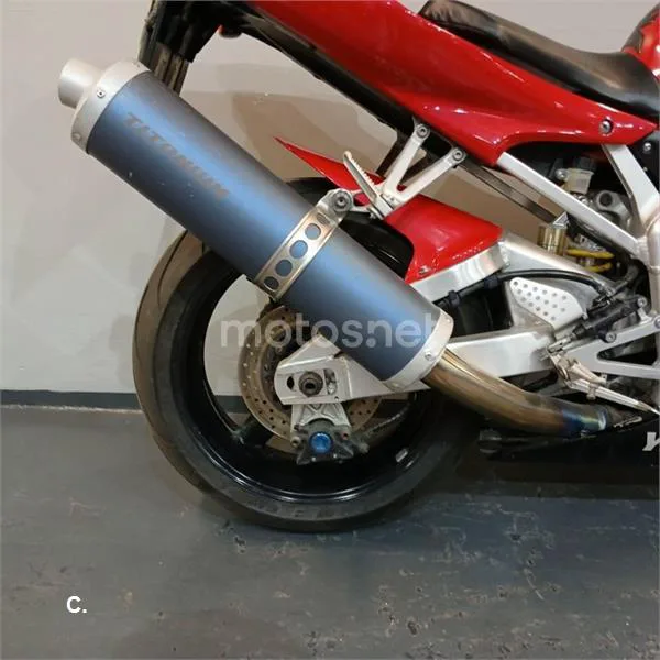Yamaha R1 – Vista 10