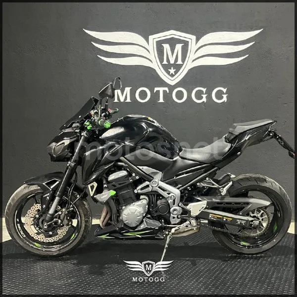 Kawasaki Z900 – Vista 5