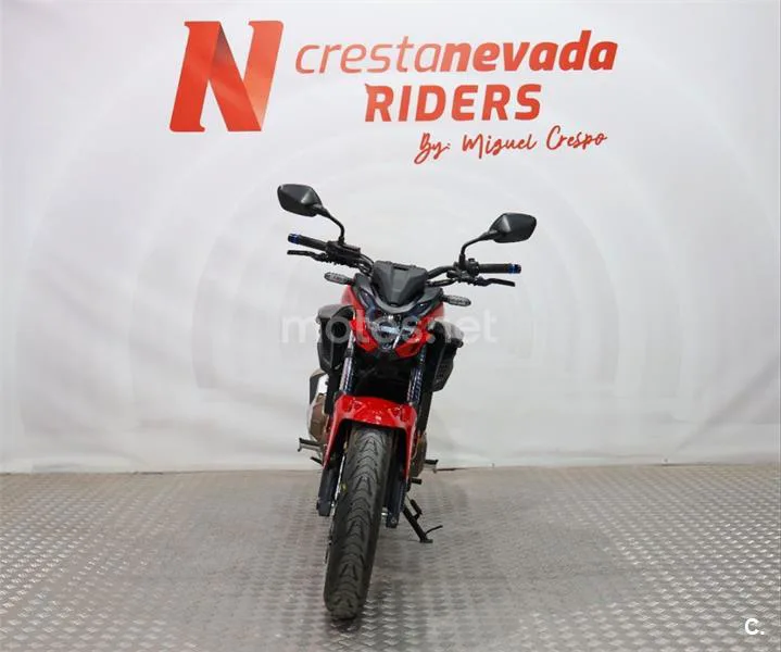 Honda CB 500 F – Vista 5