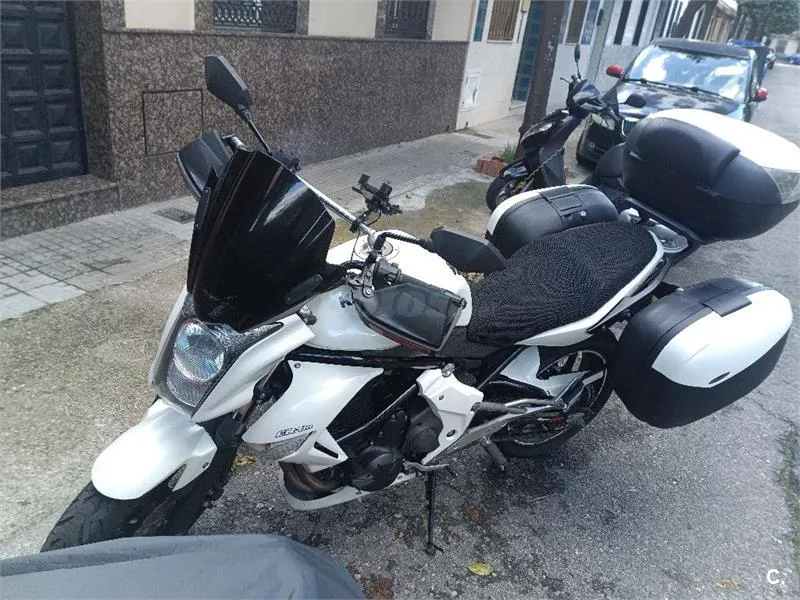 Kawasaki ER-6N – Vista 3