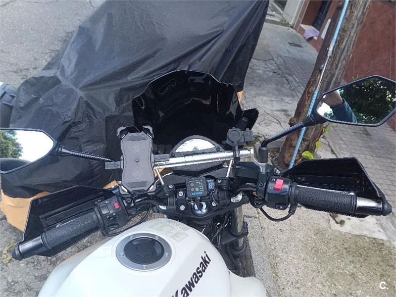 Kawasaki ER-6N – Vista 5