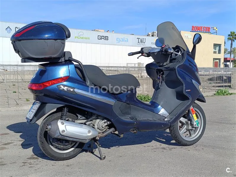 Piaggio X EVO 250 – Vista 5