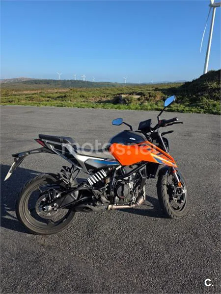 KTM 125 – Vista 6
