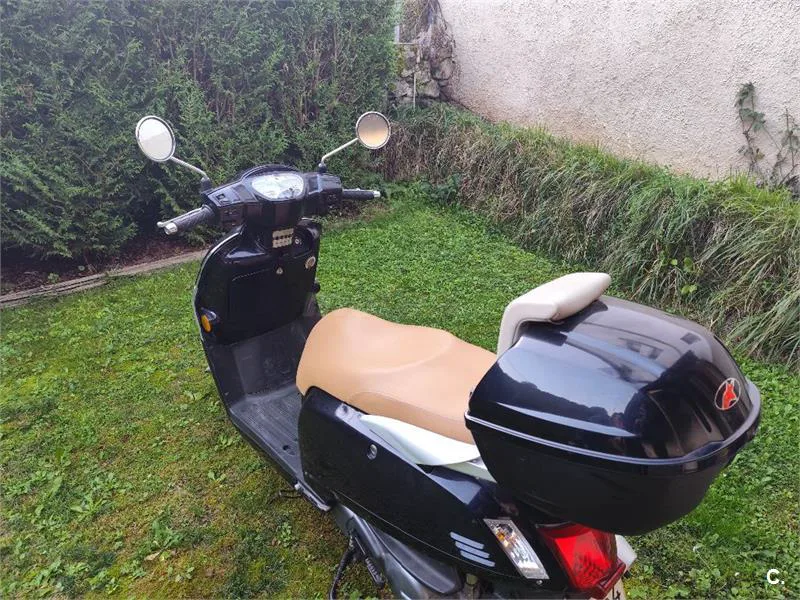 Kymco Like 125 – Vista 3