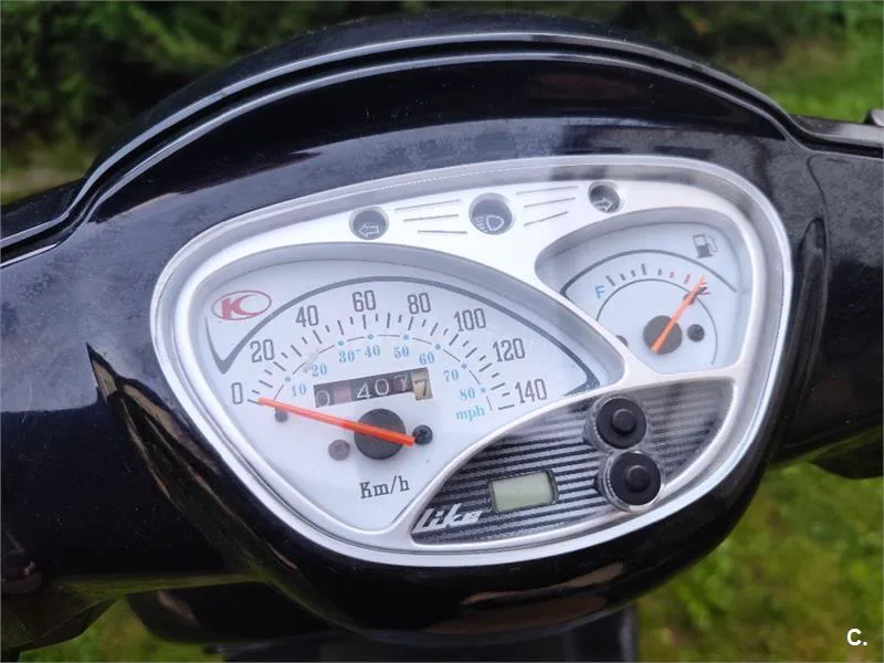 Kymco Like 125 – Vista 4