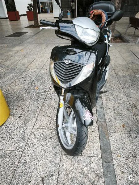 Honda SH150i – Vista 5