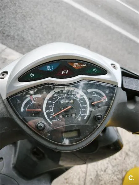 Honda SH150i – Vista 8