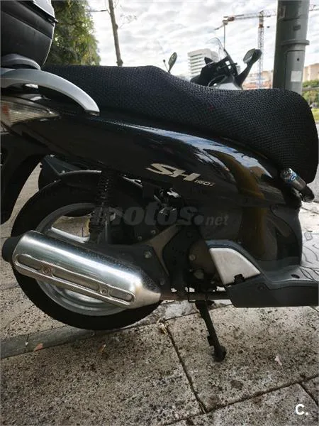 Honda SH150i – Vista 10