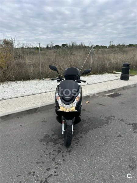 Honda PCX 125 – Vista 5