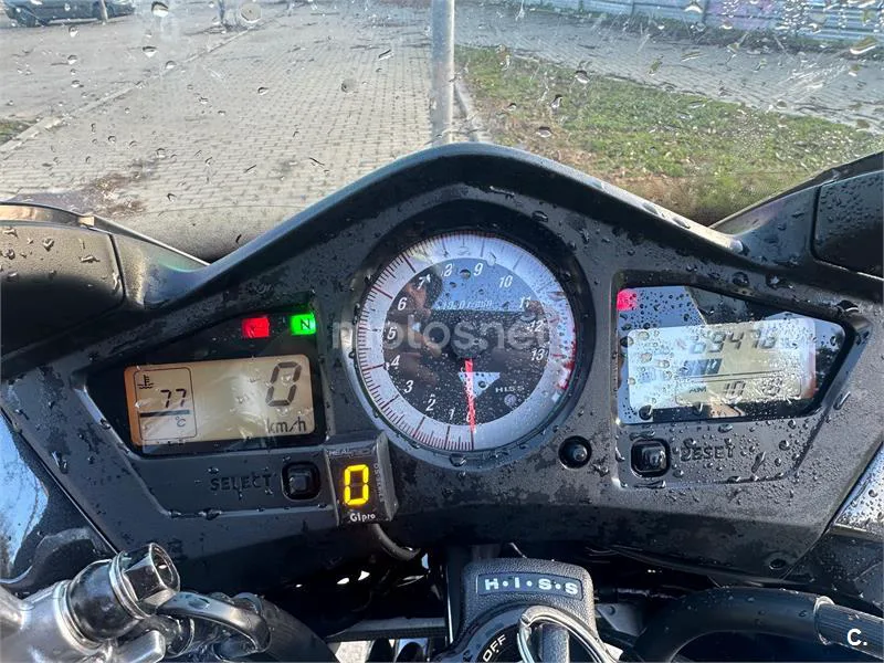 Honda VFR 800 FI – Vista 7