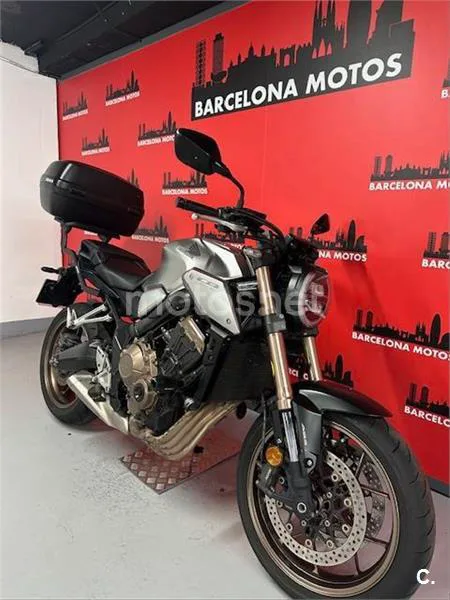 Honda CB 650 R – Vista 3