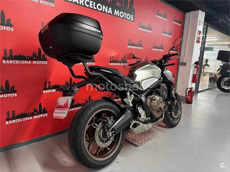 Honda CB 650 R – Vista 5