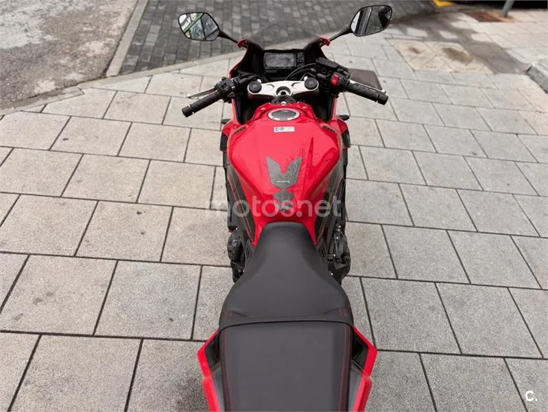 Honda CBR 650 R – Vista 13