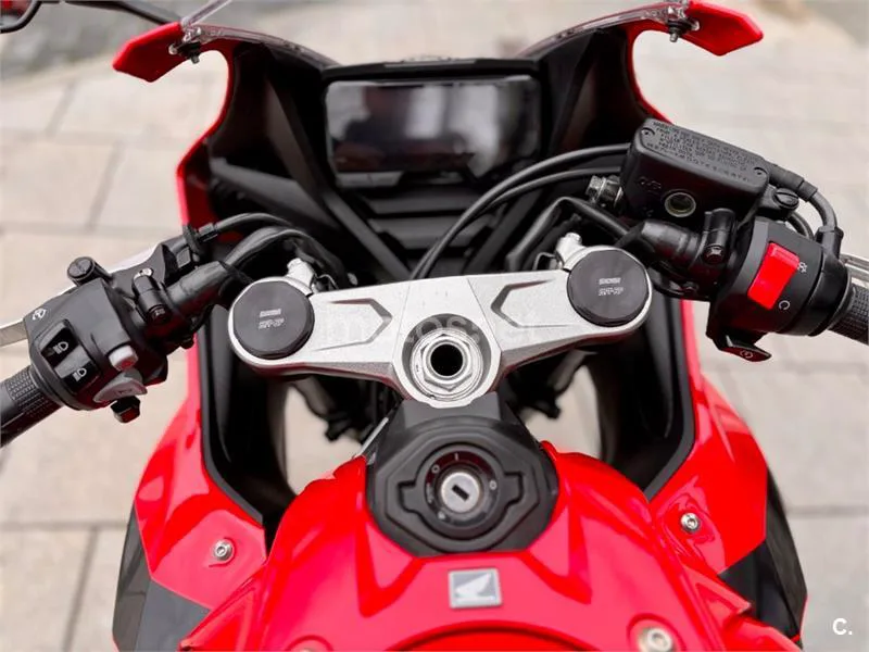Honda CBR 650 R – Vista 16
