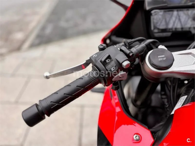 Honda CBR 650 R – Vista 17