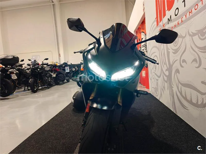 Honda CBR 650 R – Vista 3