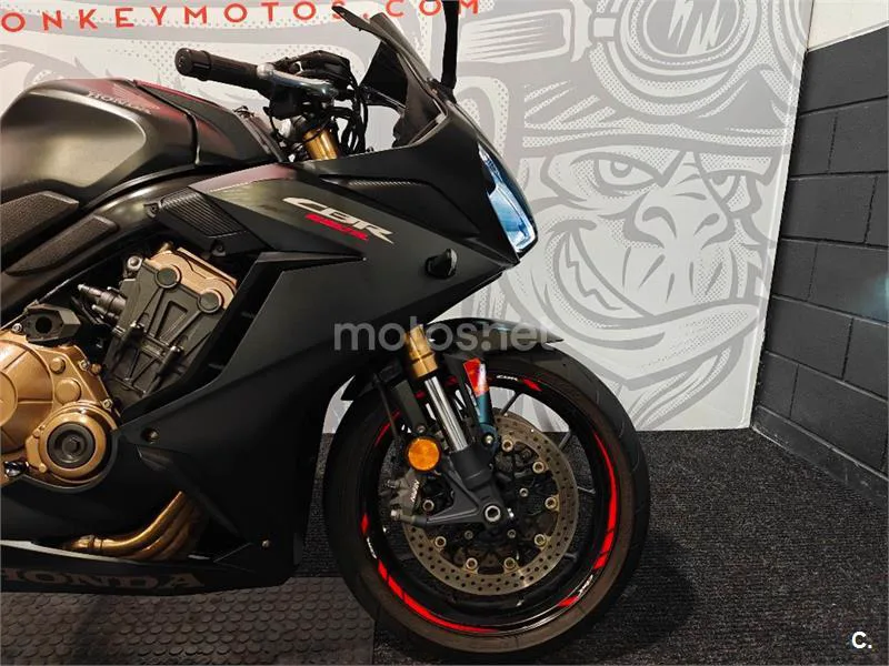 Honda CBR 650 R – Vista 5