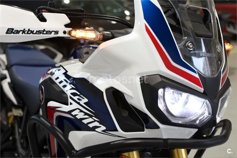 Honda CRF 1000L Africa Twin – Vista 15