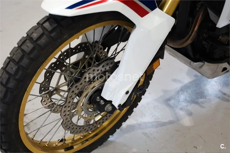 Honda CRF 1000L Africa Twin – Vista 4