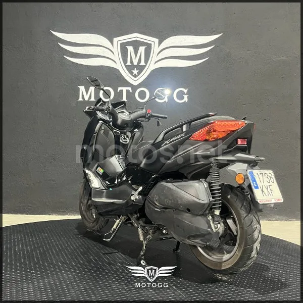 Yamaha XMAX 300 – Vista 6