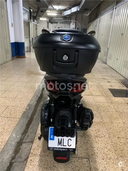 Piaggio Beverly – Vista 15