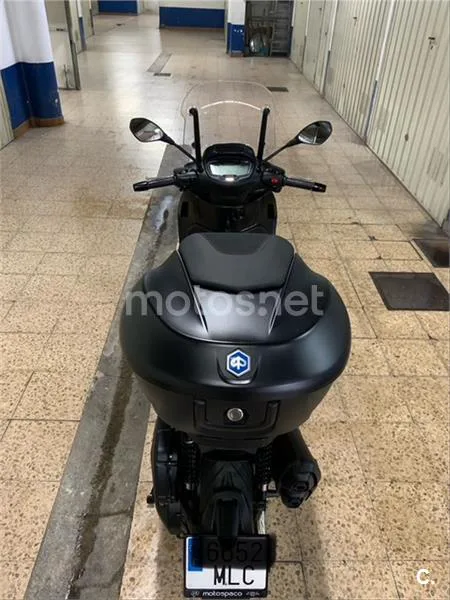 Piaggio Beverly – Vista 16