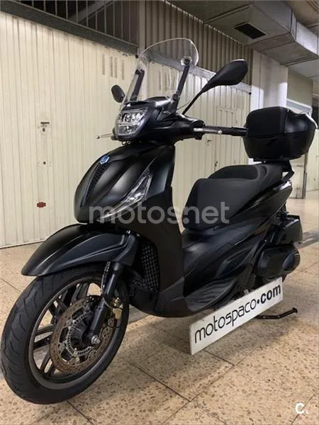Piaggio Beverly – Vista 4