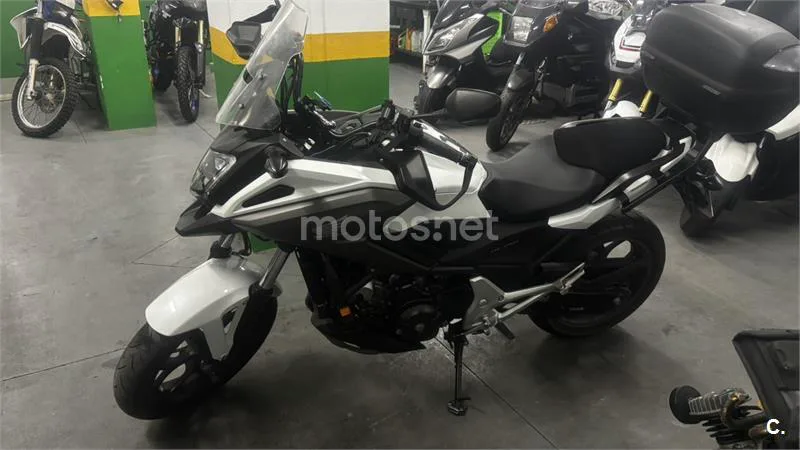Honda NC 750 X – Vista 2