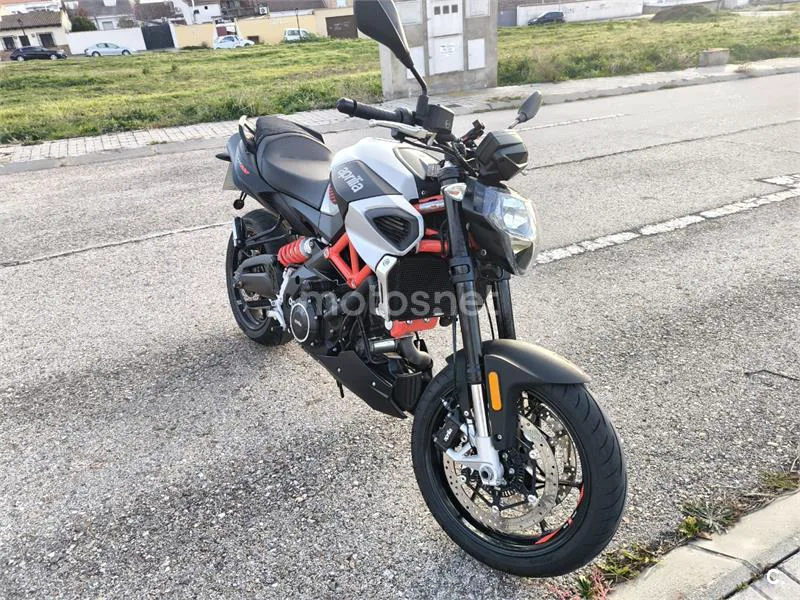 Aprilia Shiver 900 – Vista 3