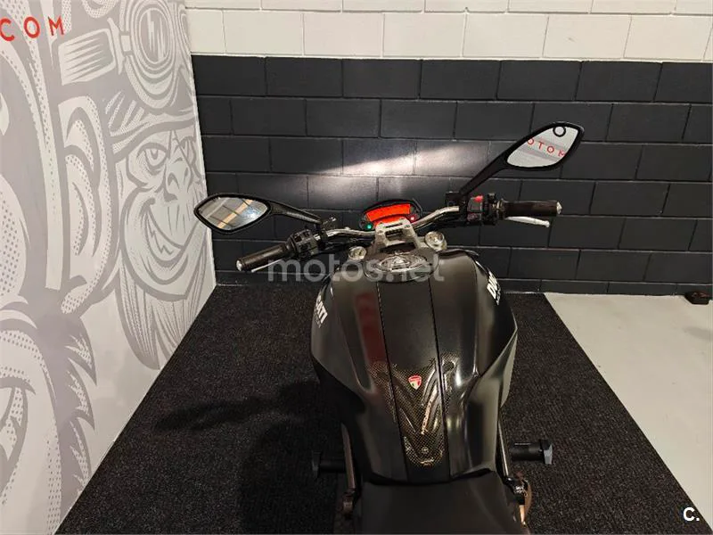 Ducati Monster 696 – Vista 9