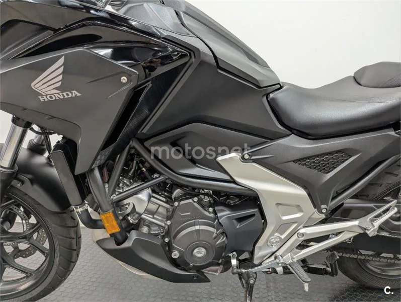 Honda NC 750 X – Vista 3