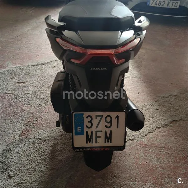 Honda Forza 125 – Vista 4