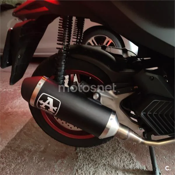 Honda Forza 125 – Vista 10