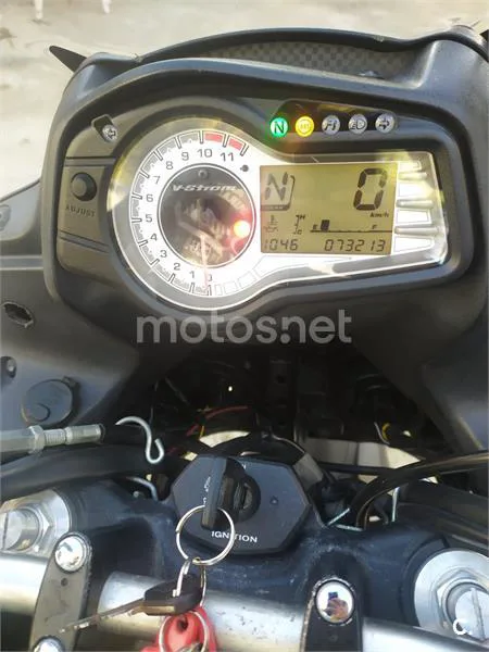 Suzuki V-Strom 650 – Vista 6